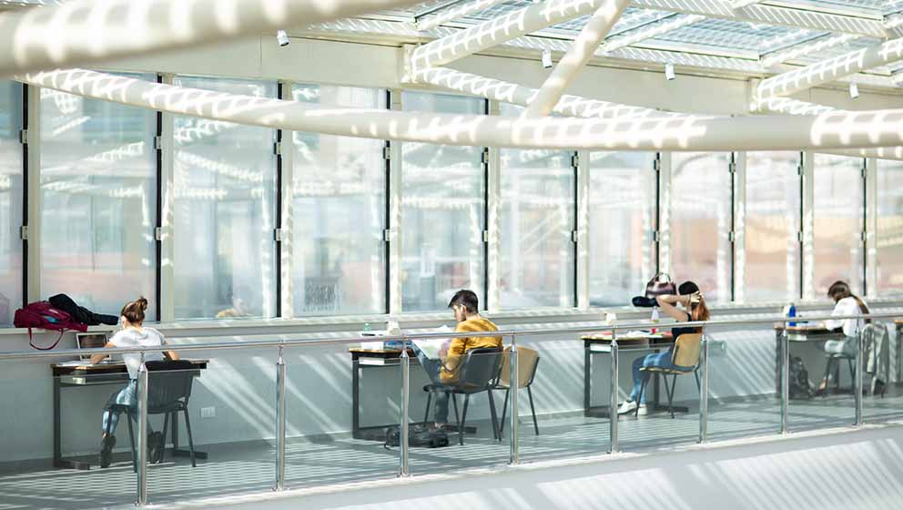 Polo UniversitARIO gIOVANNI XIII - Universit&agrave; Cattolica del Sacro Cuore - Facolt&agrave; di Economia